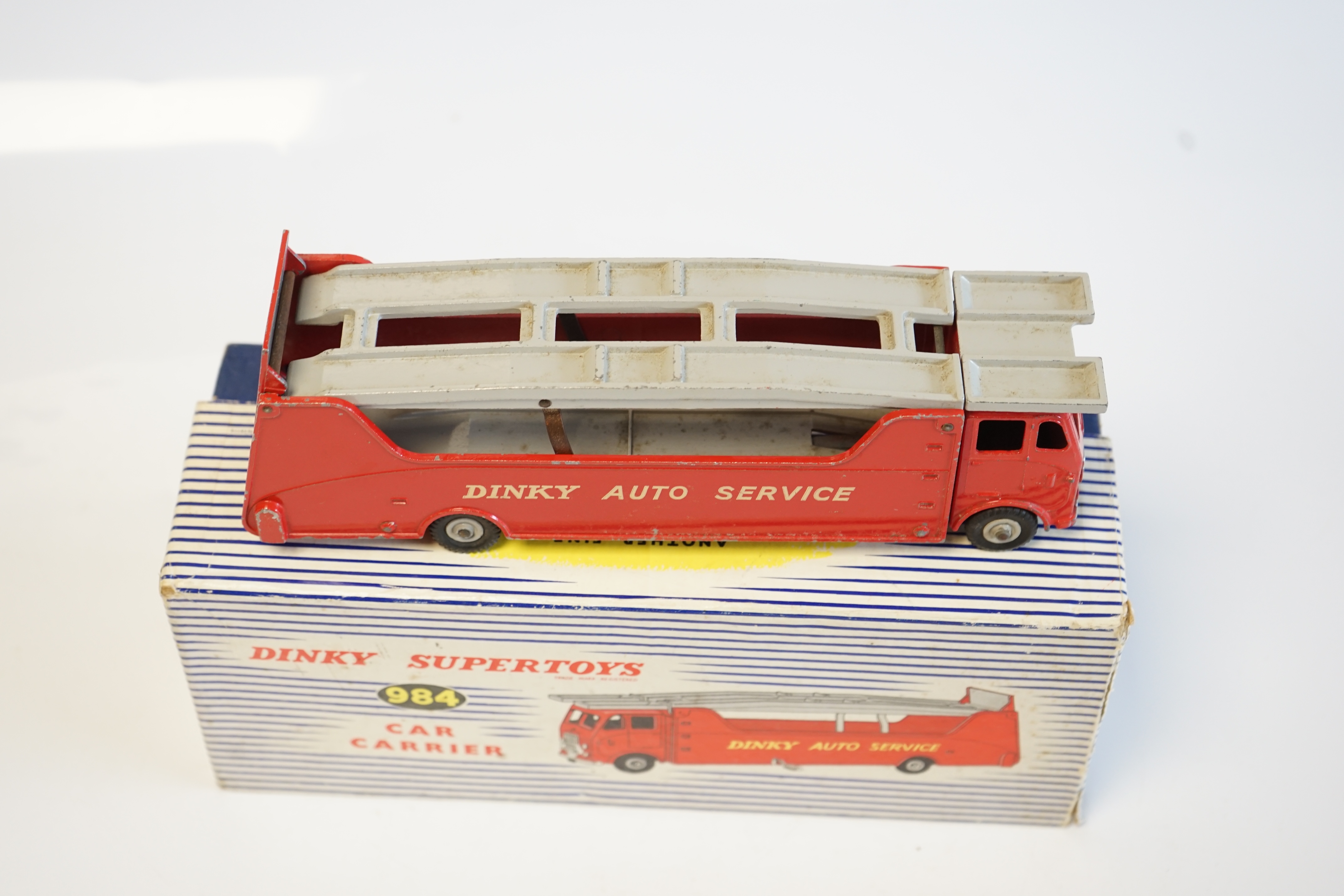 A boxed Dinky Supertoys Car Carrier (984). Condition - fair to good, some wear to the box and inner card piece missing